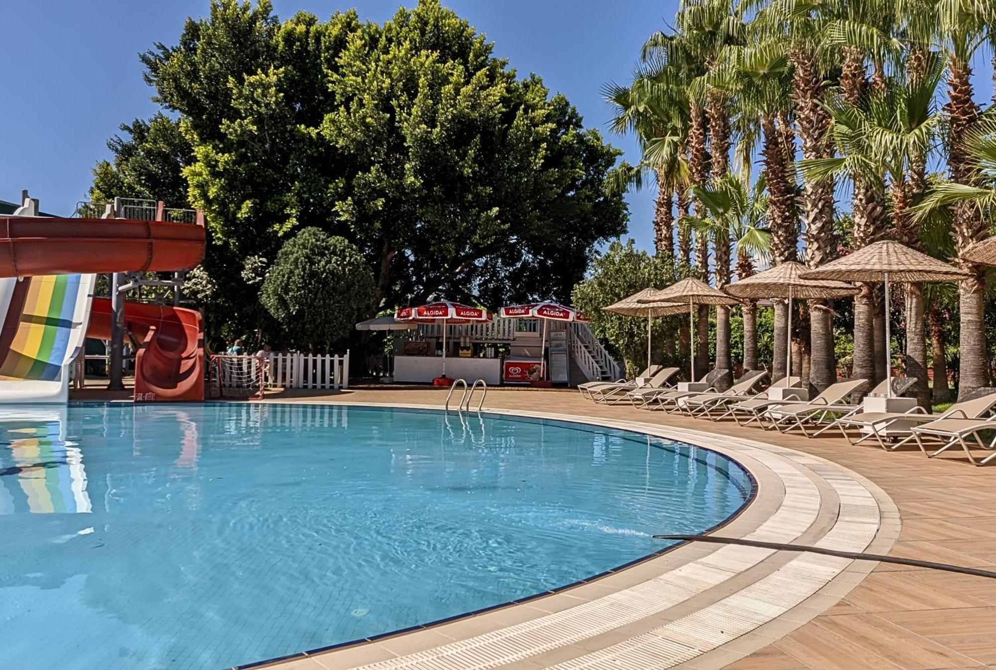 Uk Hotel Kiris Antalya Eksteriør bilde