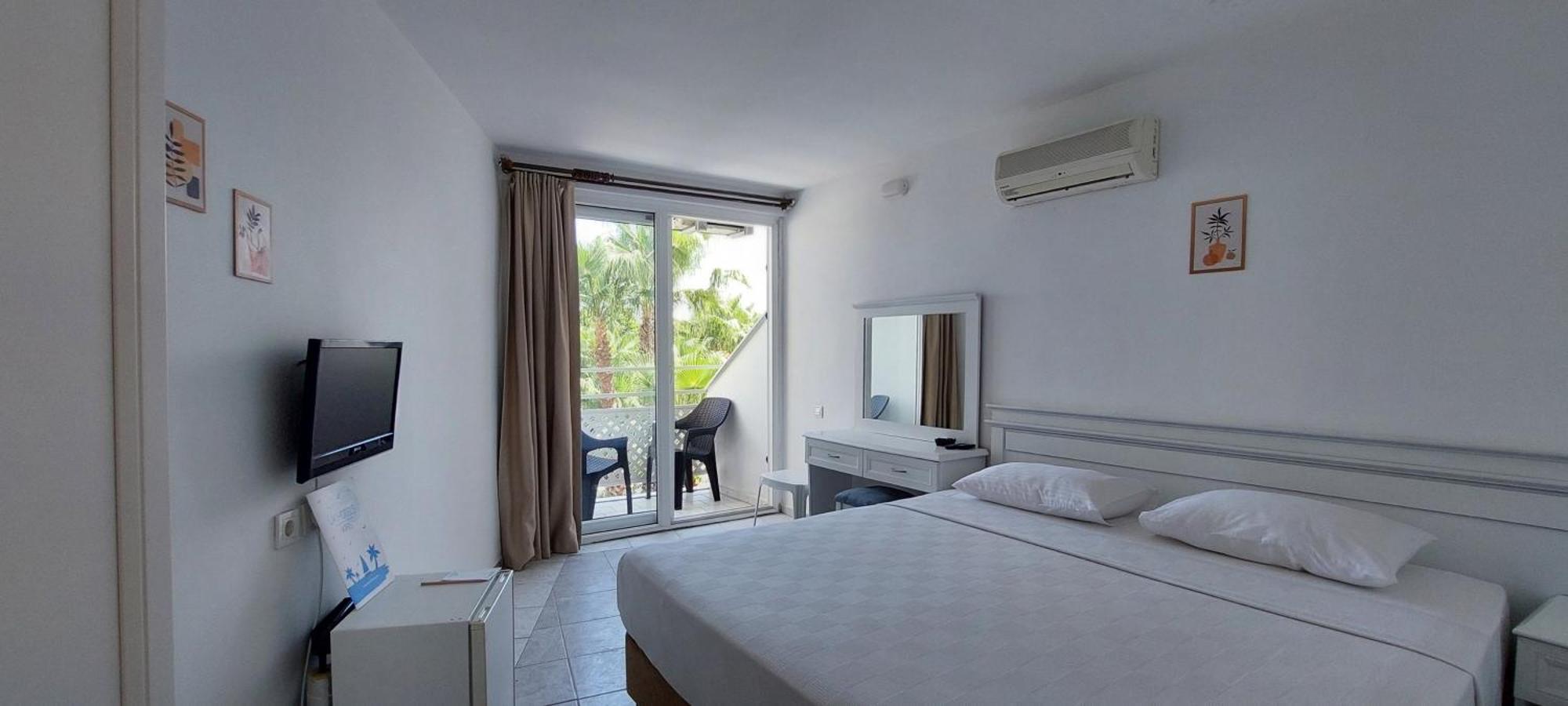 Uk Hotel Kiris Antalya Eksteriør bilde
